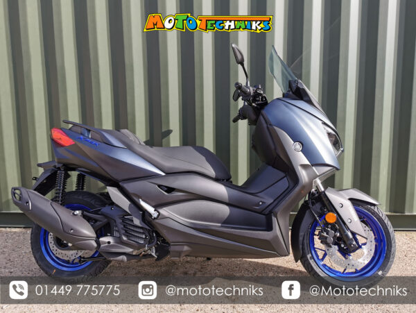 Yamaha XMAX 125
