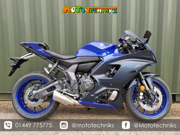 Yamaha R7 - Icon Blue