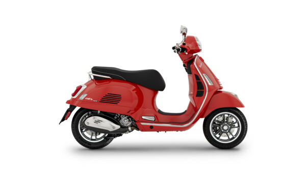 VESPA GTS 300 SUPER ROSSO CORAGGIOSO