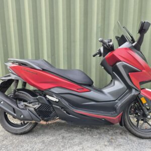 Honda Forza 125