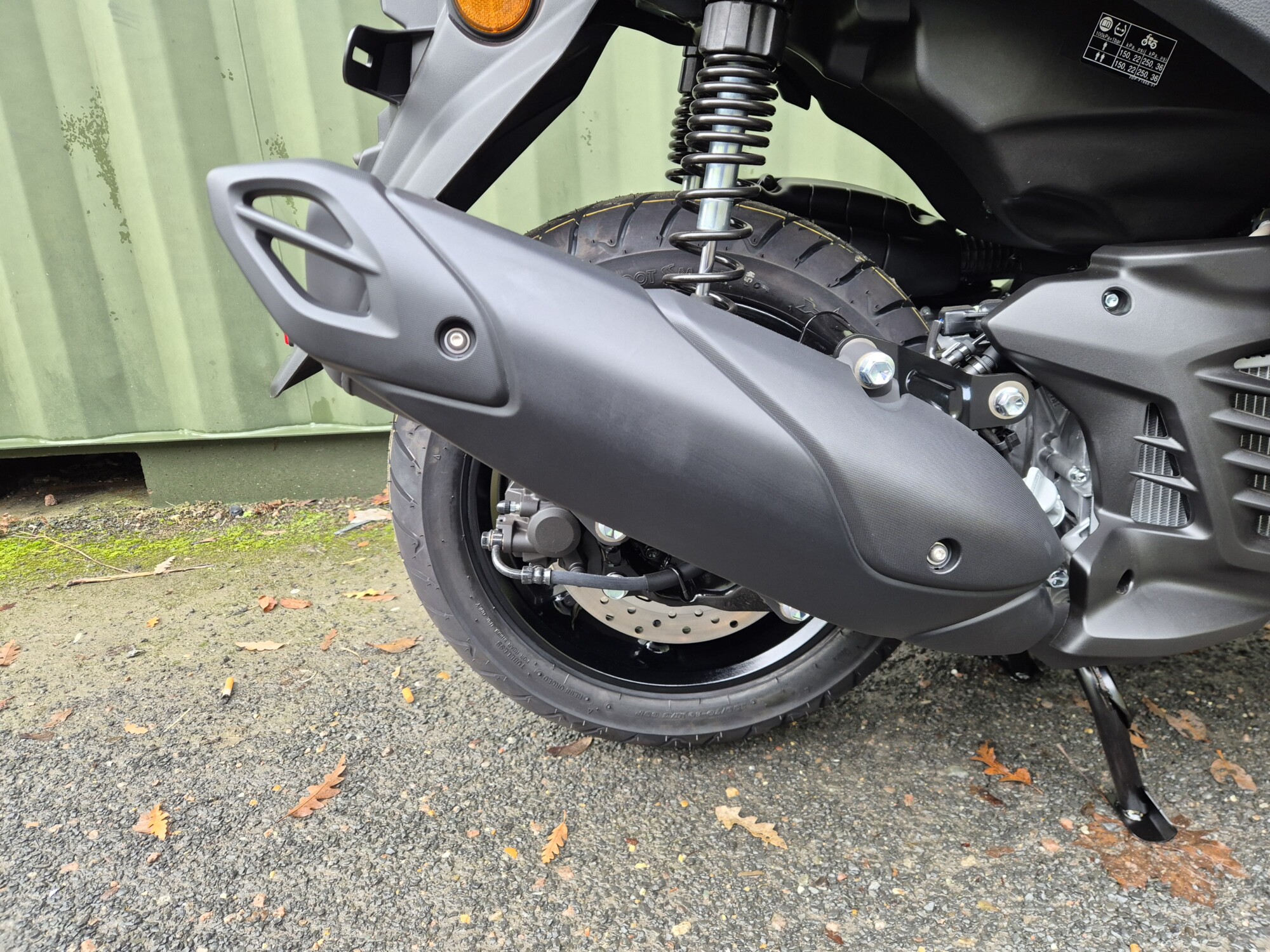 Yamaha NMAX 125 Tech MAX £400 accessories - Image 38