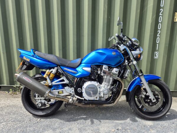 Yamaha XJR 1300