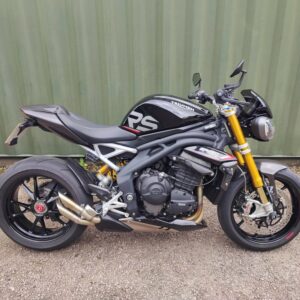 TRIUMPH SPEED TRIPLE 1200RS