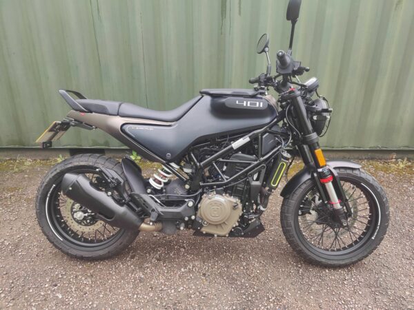 HUSQVARNA SVARTPILEN 401