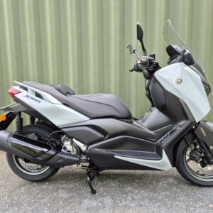 Yamaha XMAX 300 Tech MAX+