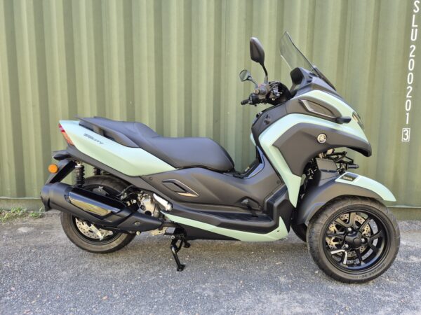 Yamaha Tricity 300