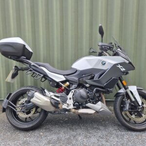 BMW F 900 XR