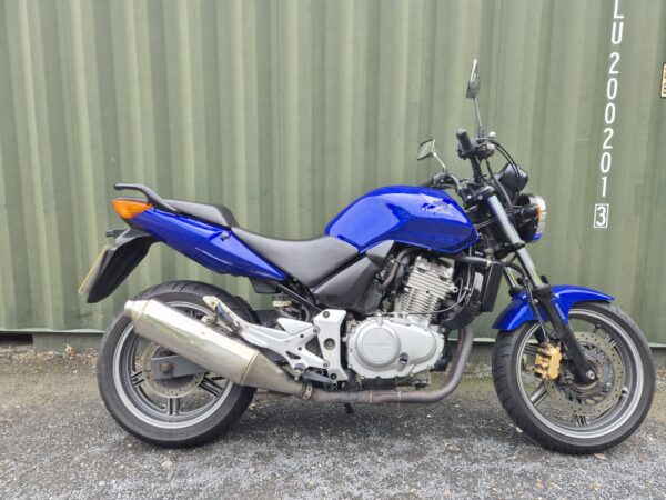 Honda CBF 500