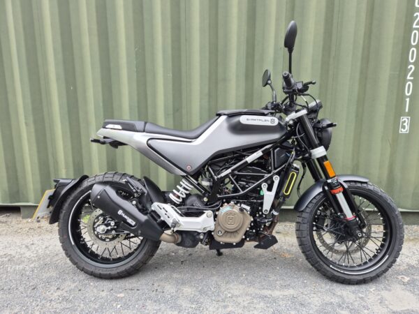 Husqvarna Svartpilen 125