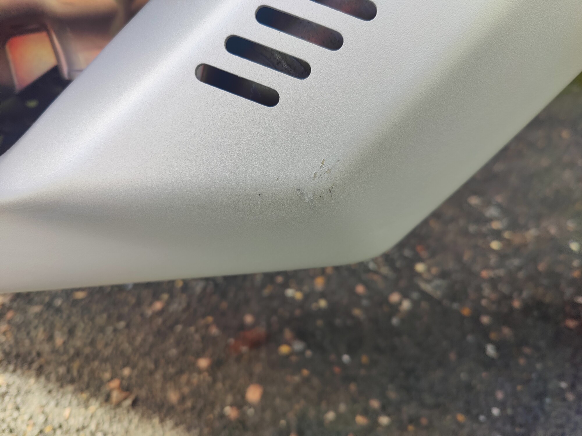 APRILIA TUAREG 660 HAILSTORM WHITE 2025 - EX DEMO - Image 17