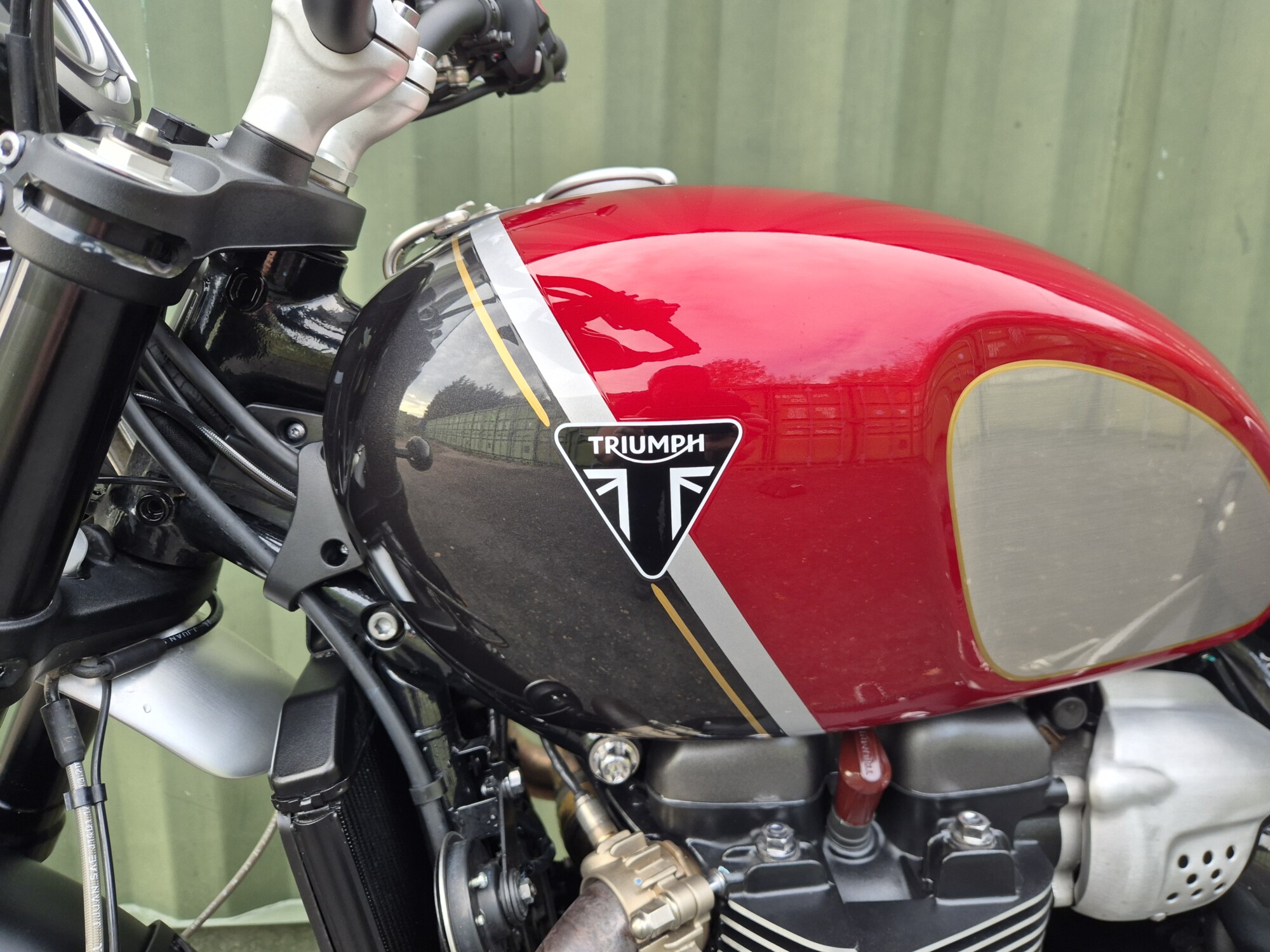 Triumph Scrambler 1200 XC Gold Line - Image 48