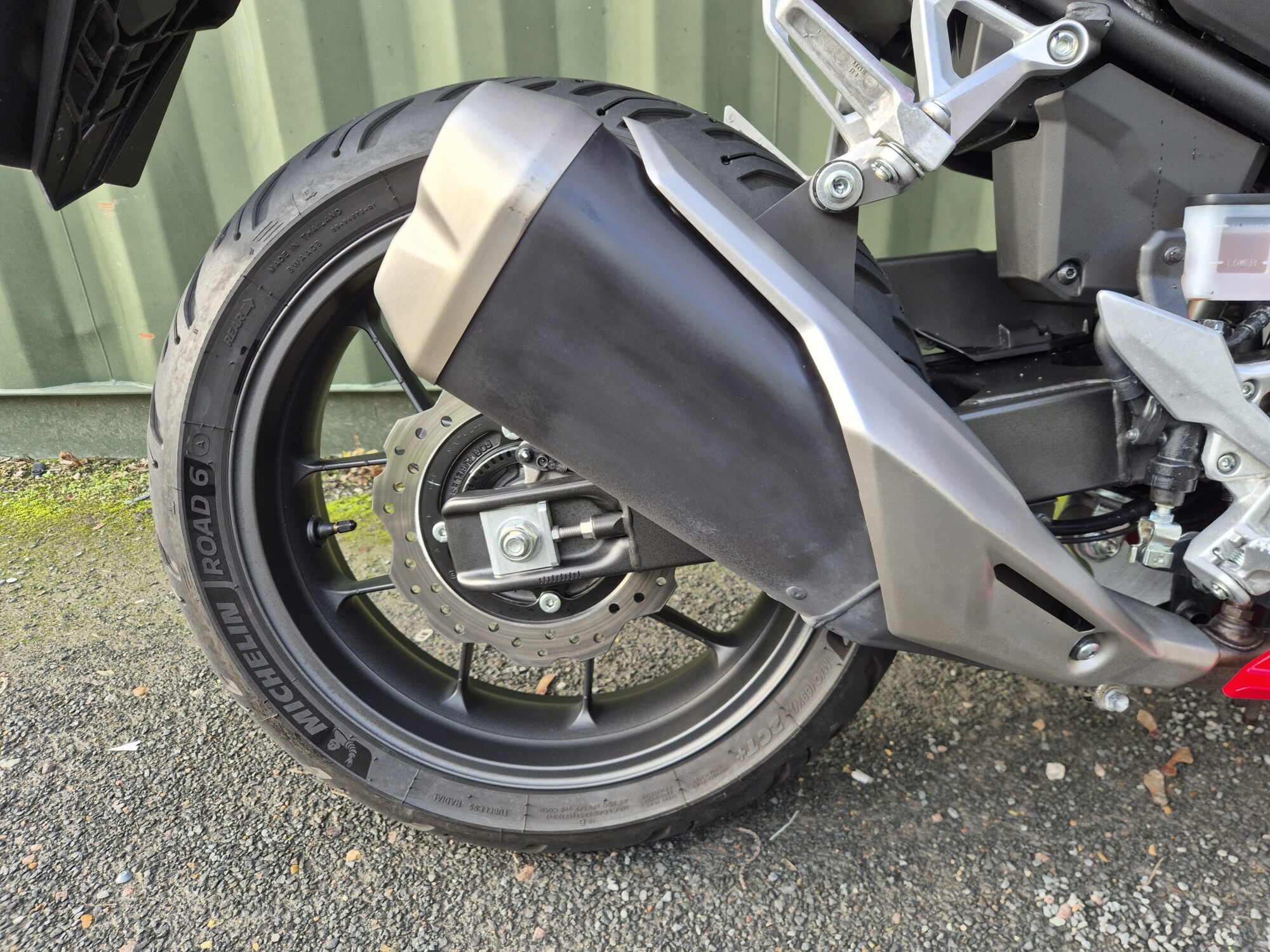 Honda CBR500R - Image 10