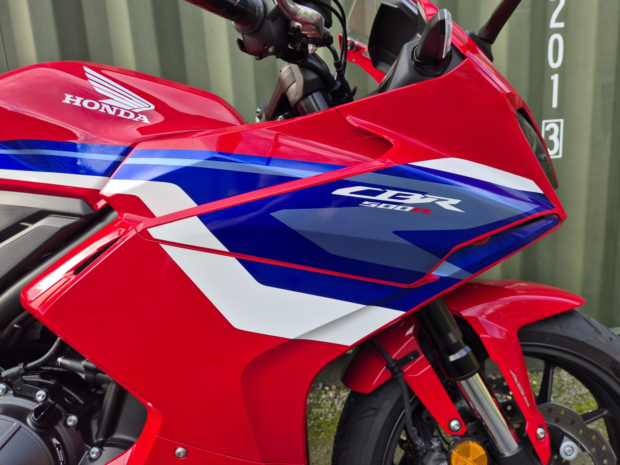 Honda CBR500R - Image 17