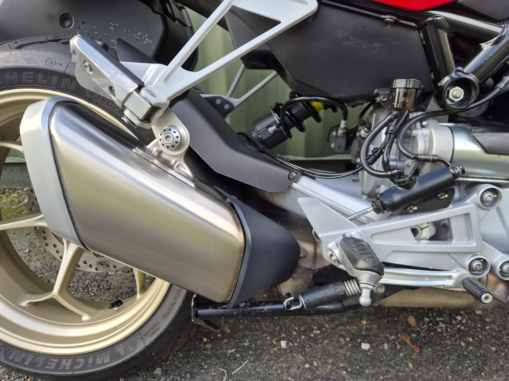 Moto Guzzi V100 - 2024 - Image 18