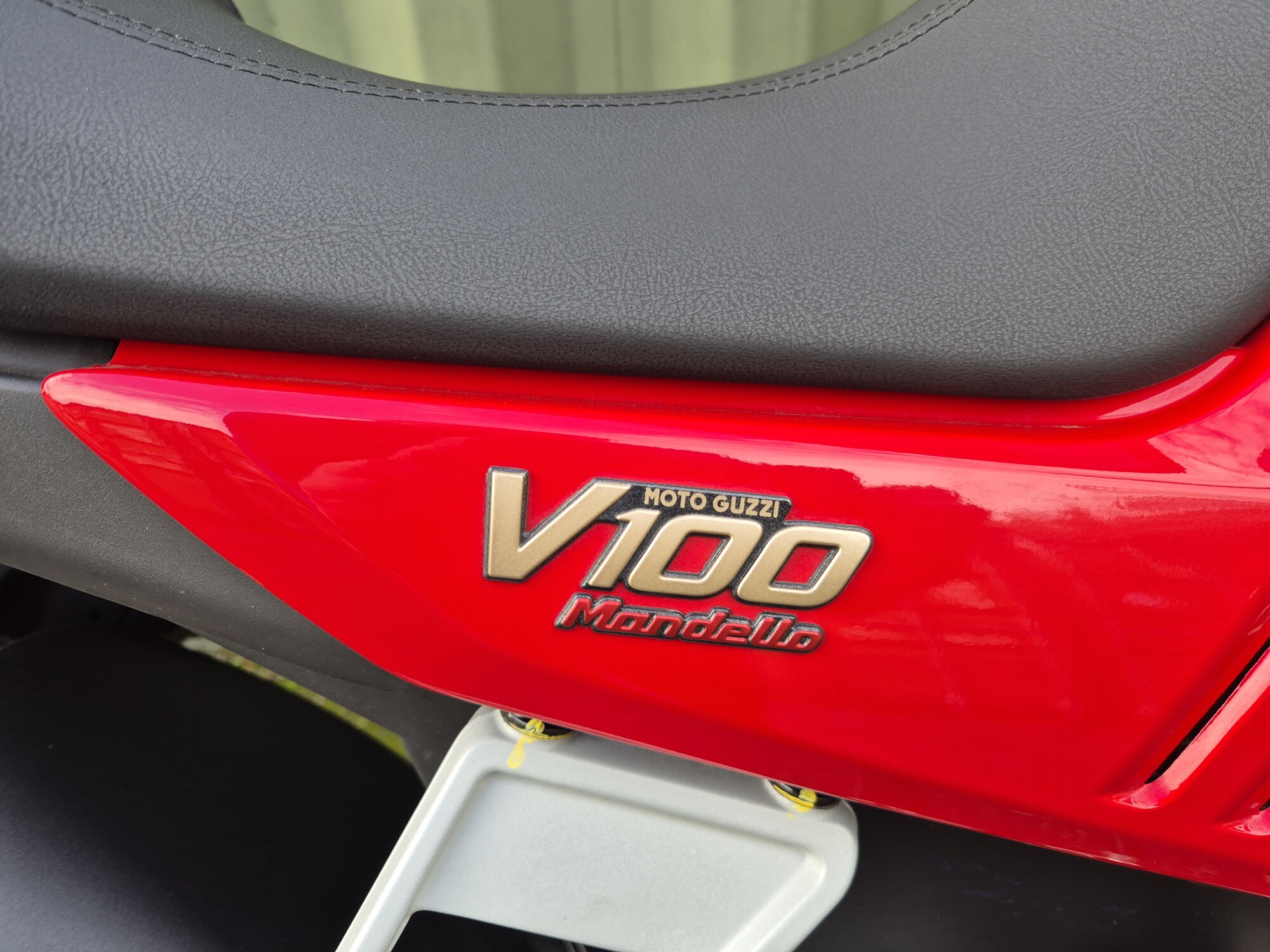 Moto Guzzi V100 - 2024 - Image 20