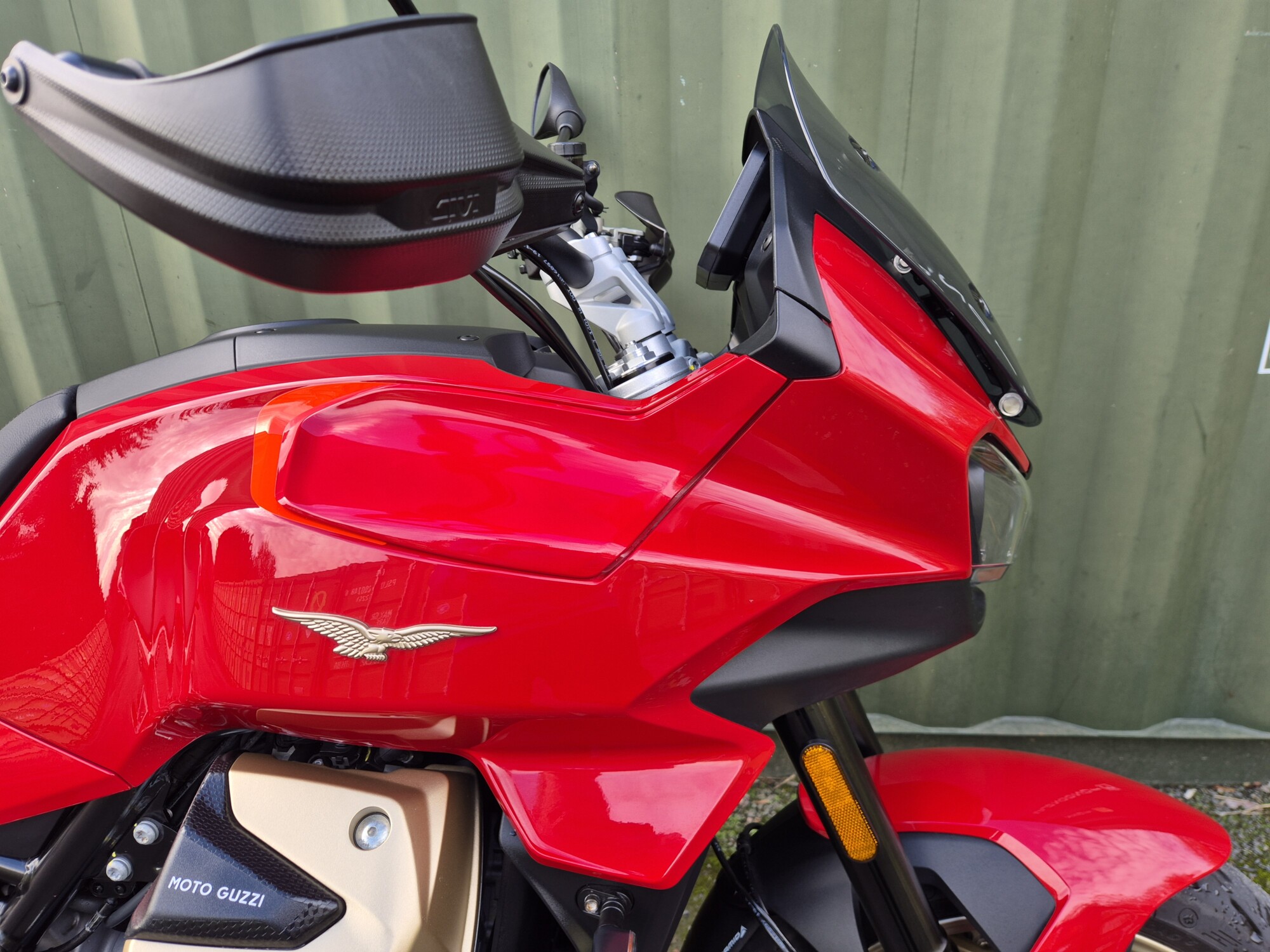 Moto Guzzi V100 - 2024 - Image 27