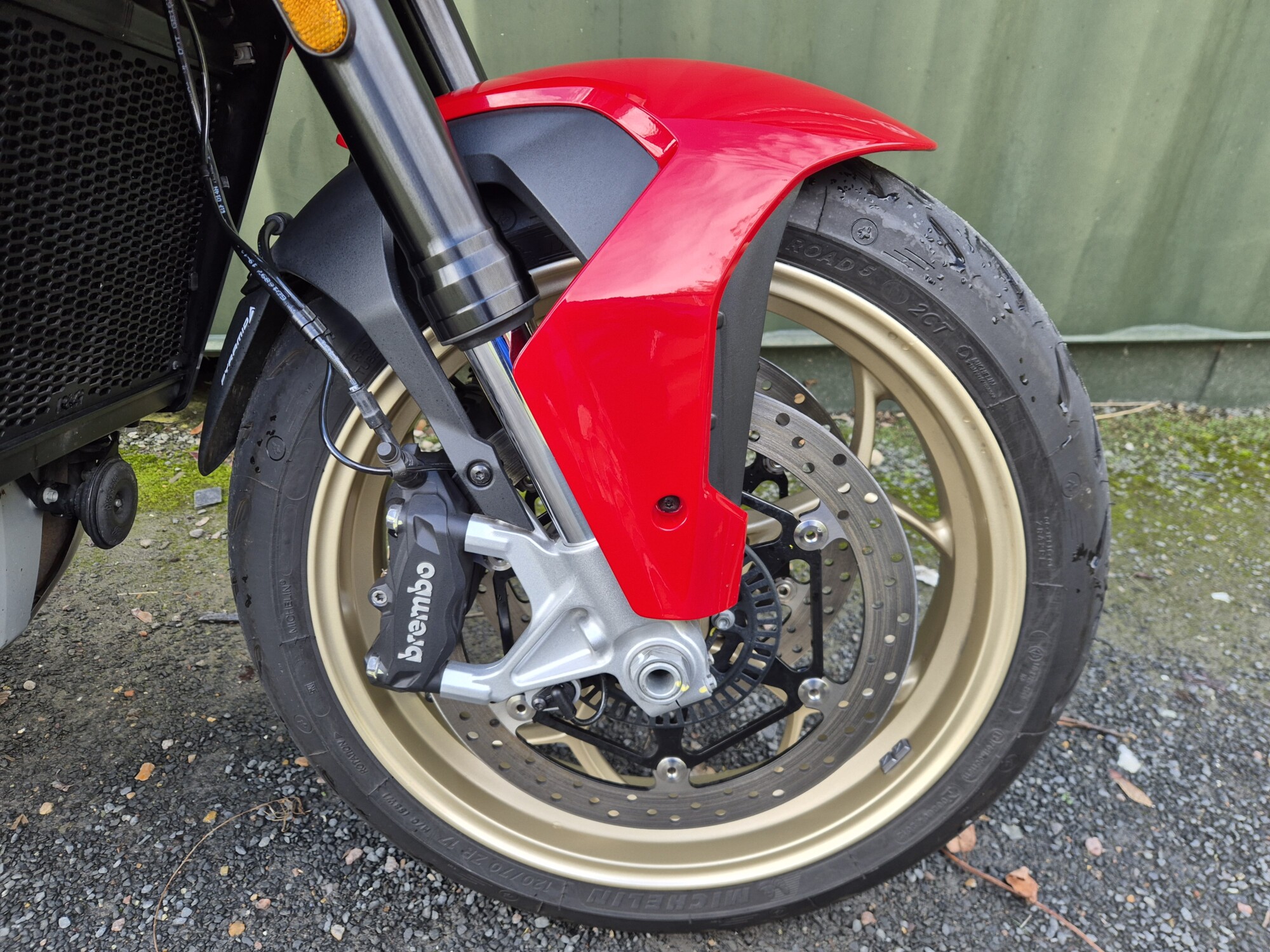 Moto Guzzi V100 - 2024 - Image 29
