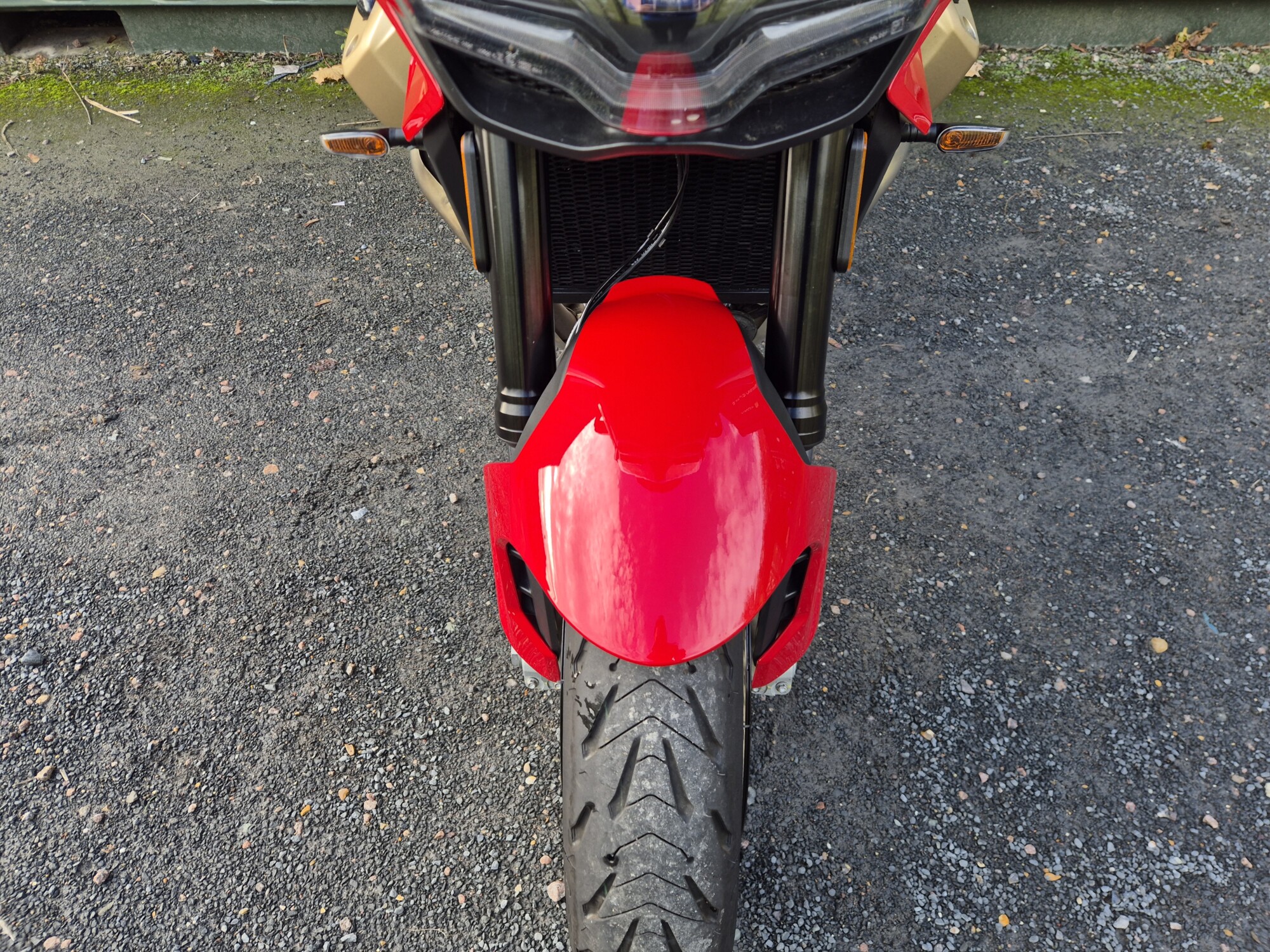 Moto Guzzi V100 - 2024 - Image 36