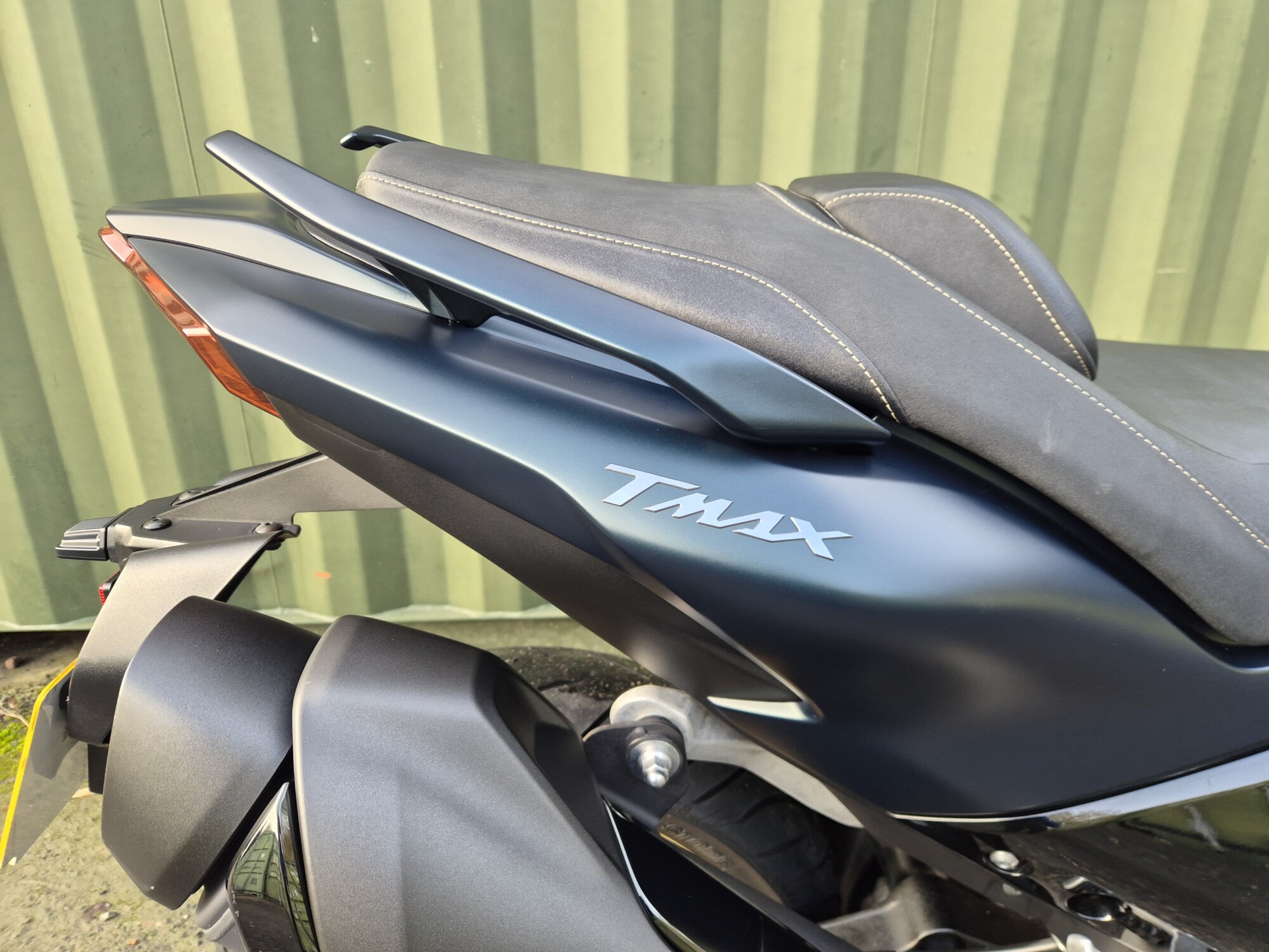 Yamaha TMAX Tech Max - Image 15