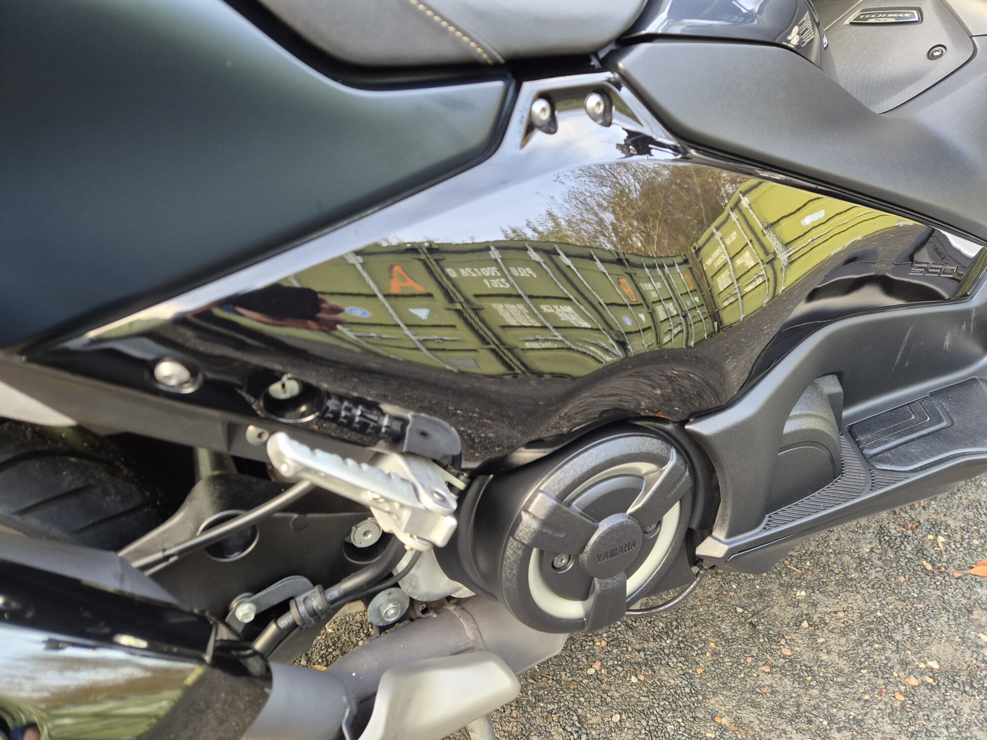 Yamaha TMAX Tech Max - Image 21