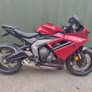 TRIUMPH DAYTONA 660 - 2024
