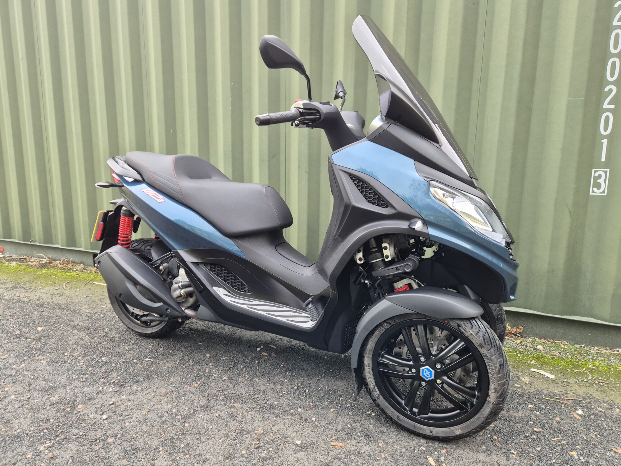Piaggio MP3 300 Sport - 2023 - Image 4