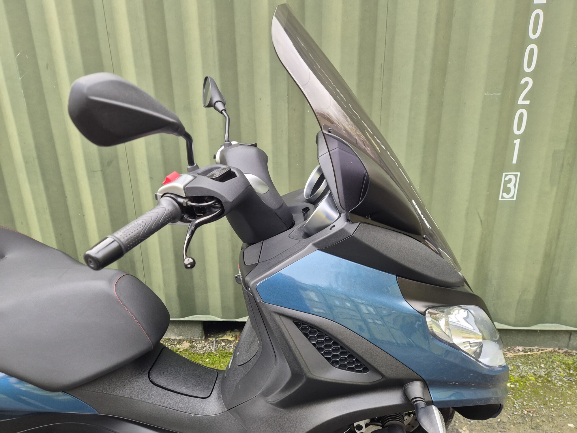 Piaggio MP3 300 Sport - 2023 - Image 14