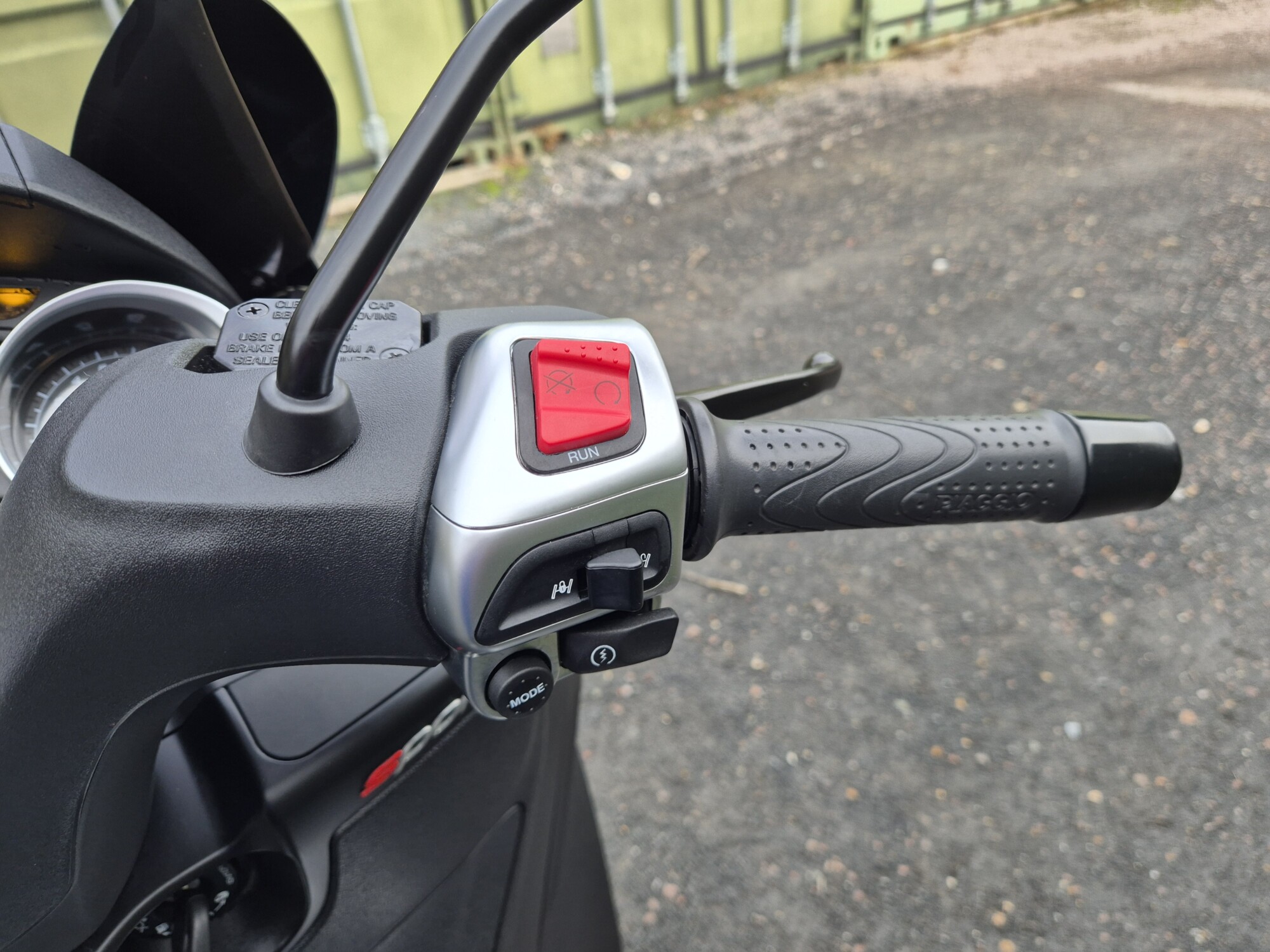 Piaggio MP3 300 Sport - 2023 - Image 21