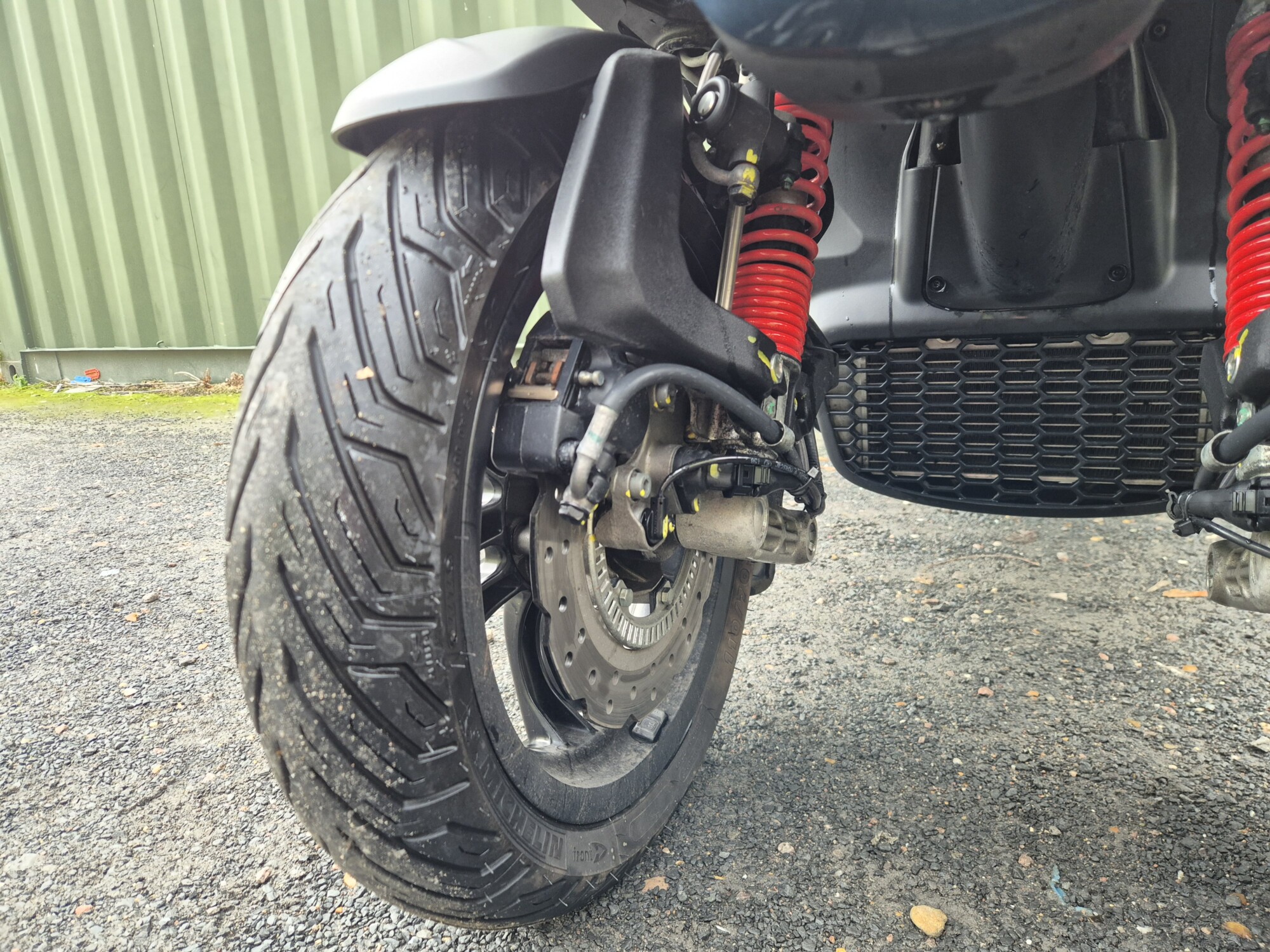 Piaggio MP3 300 Sport - 2023 - Image 27