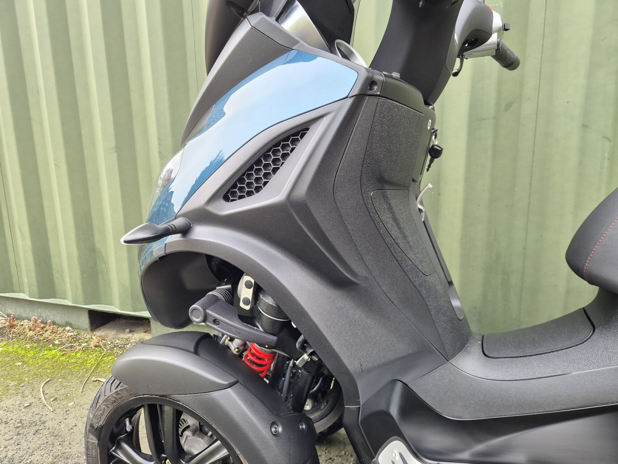 Piaggio MP3 300 Sport - 2023 - Image 35