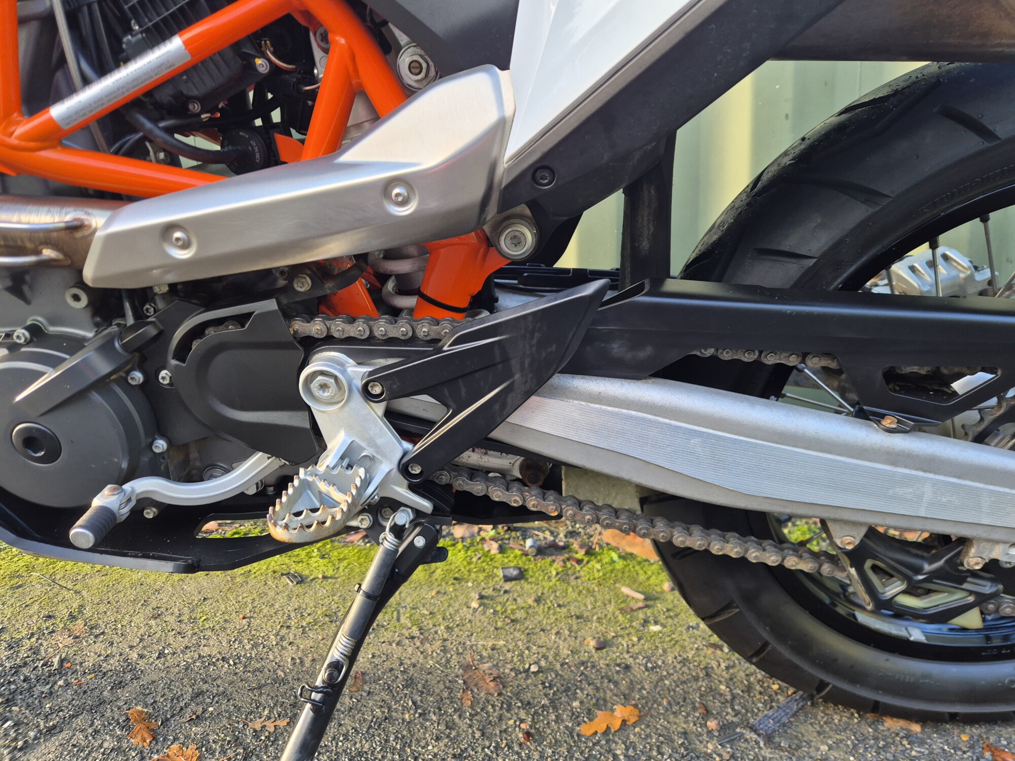 KTM 690 Enduro R - Image 56