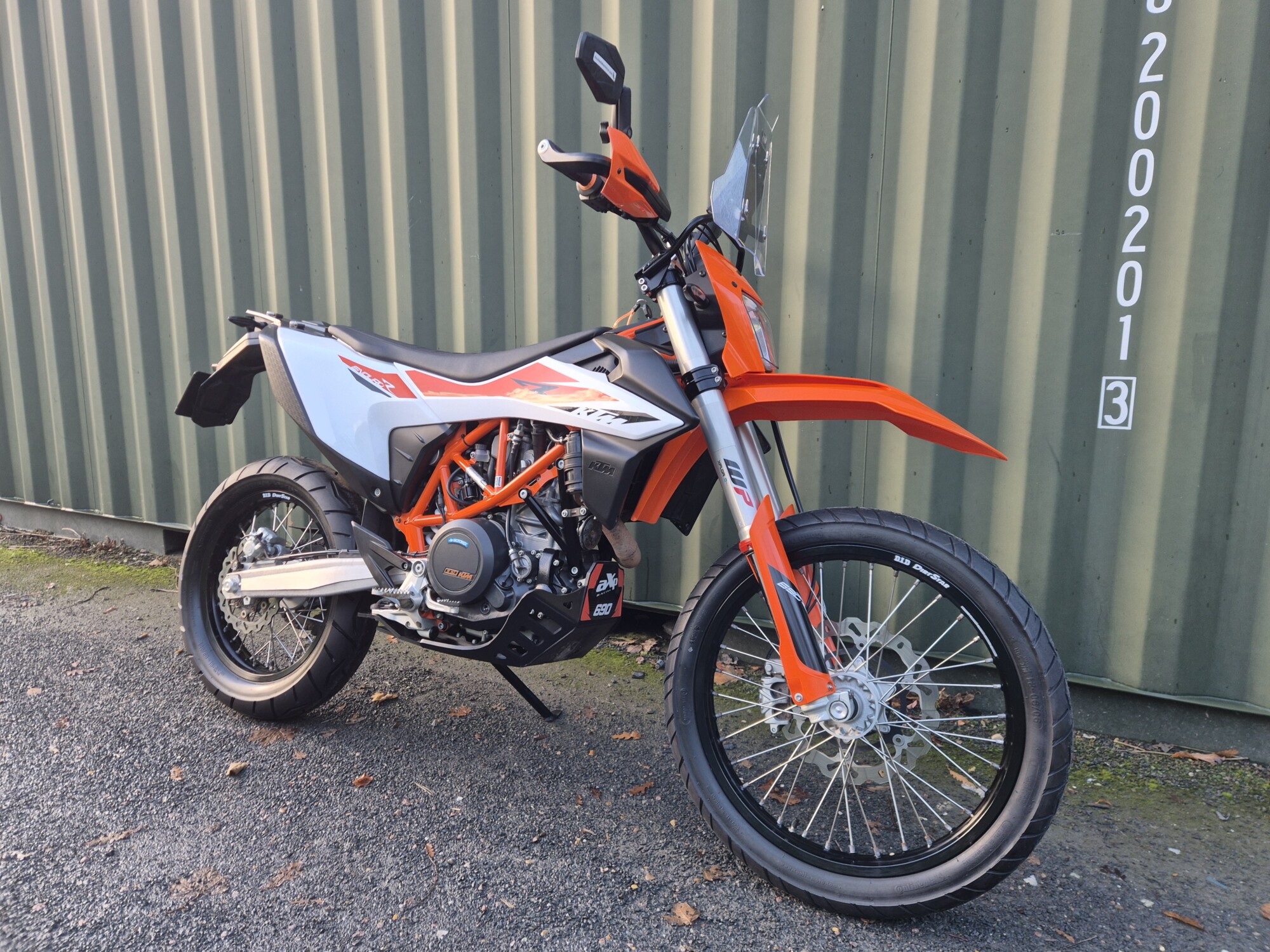 KTM 690 Enduro R - Image 4