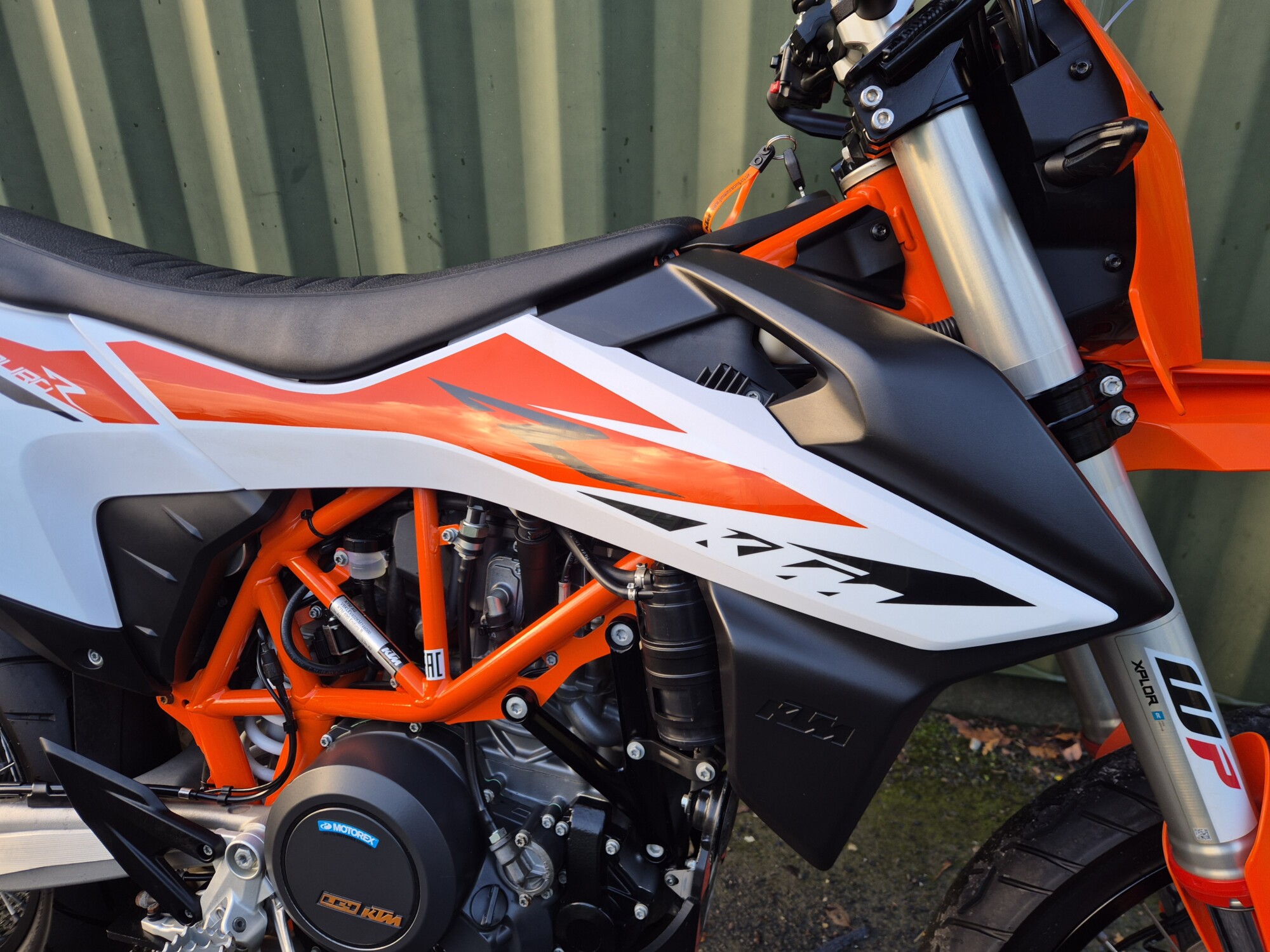 KTM 690 Enduro R - Image 9