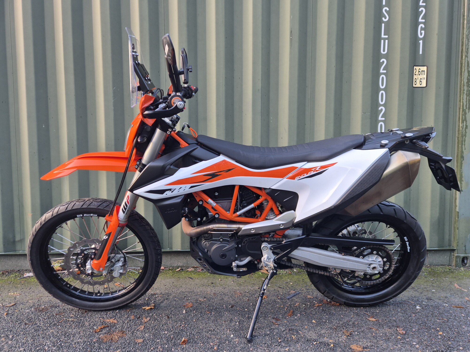 KTM 690 Enduro R - Image 5