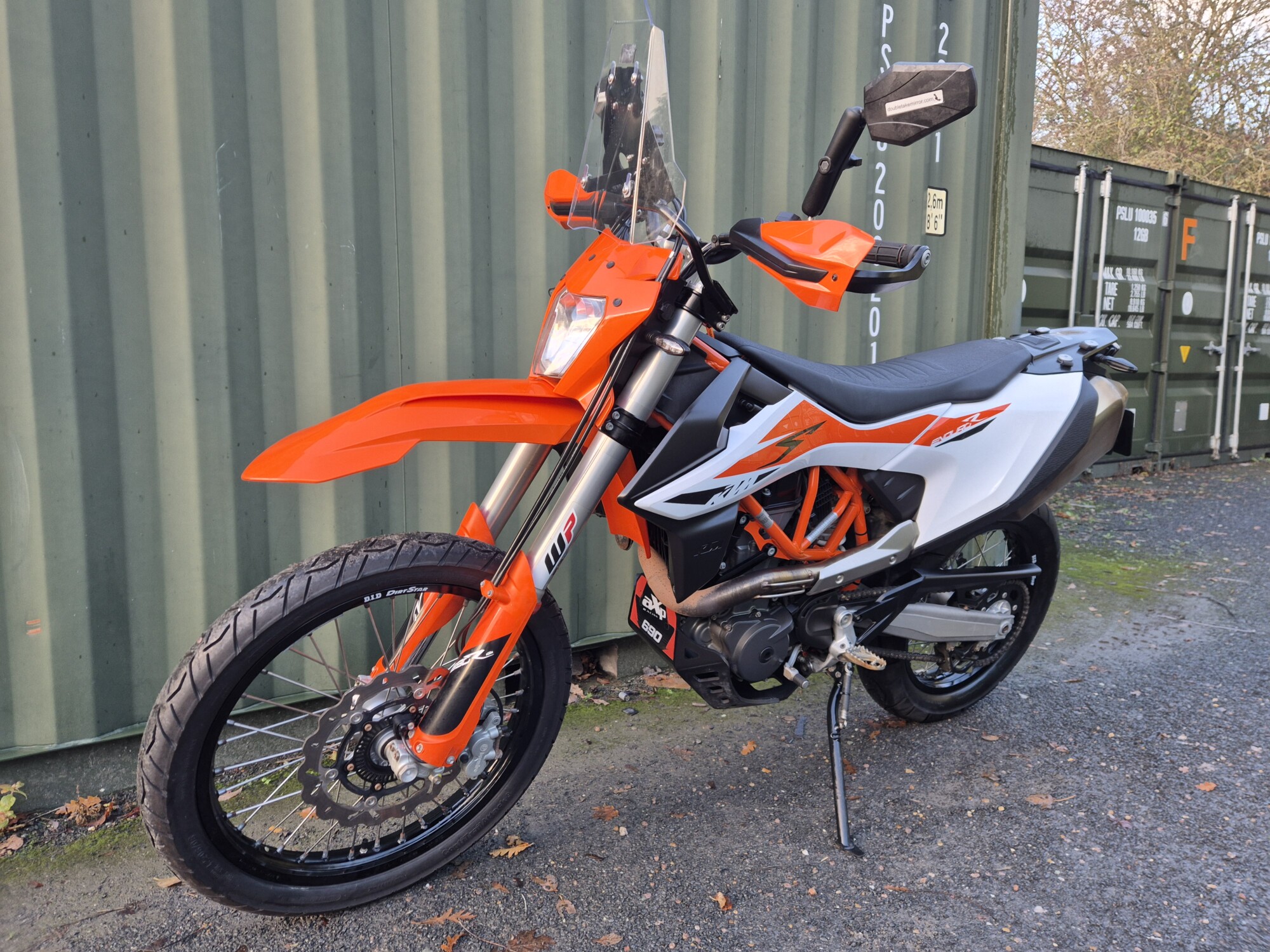 KTM 690 Enduro R - Image 6