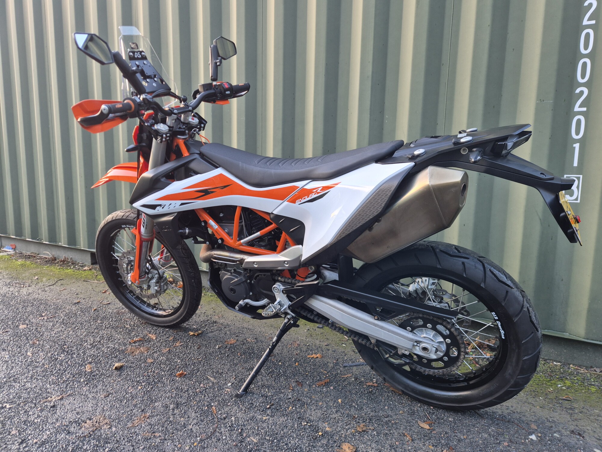 KTM 690 Enduro R - Image 7
