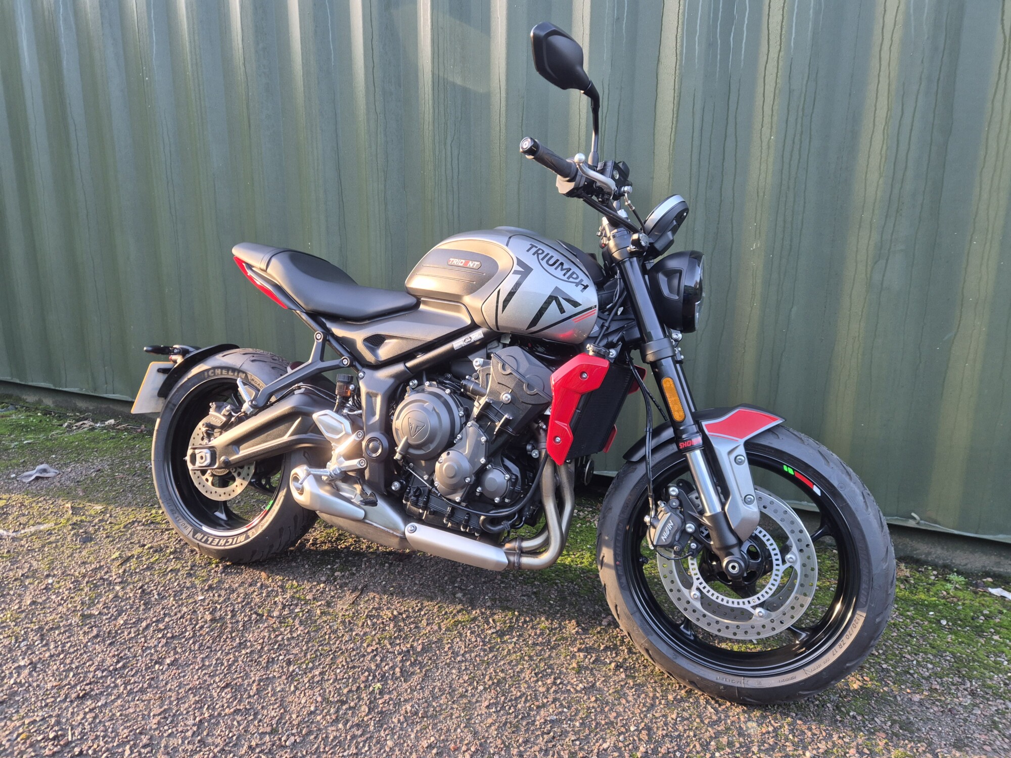 Triumph Trident - Image 4