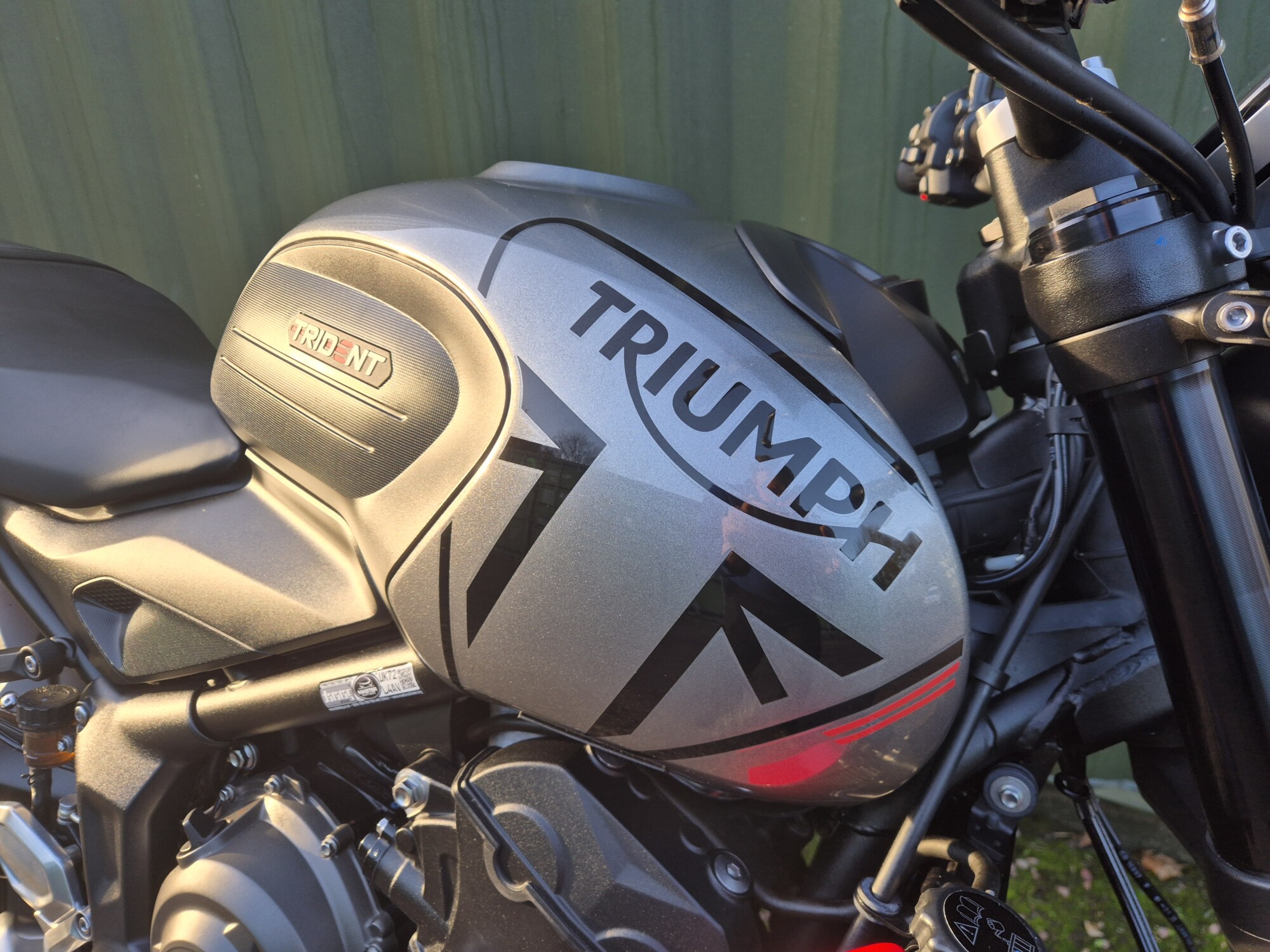 Triumph Trident - Image 19