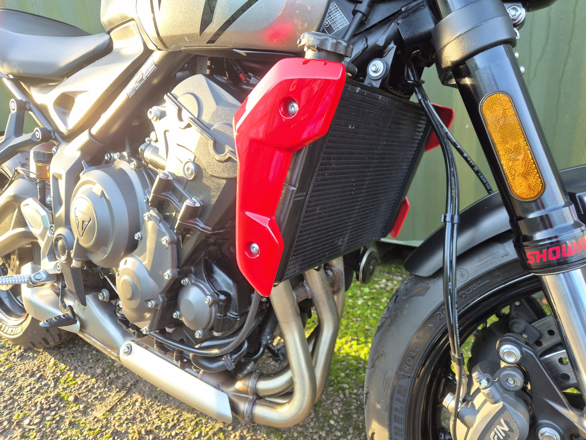 Triumph Trident - Image 23