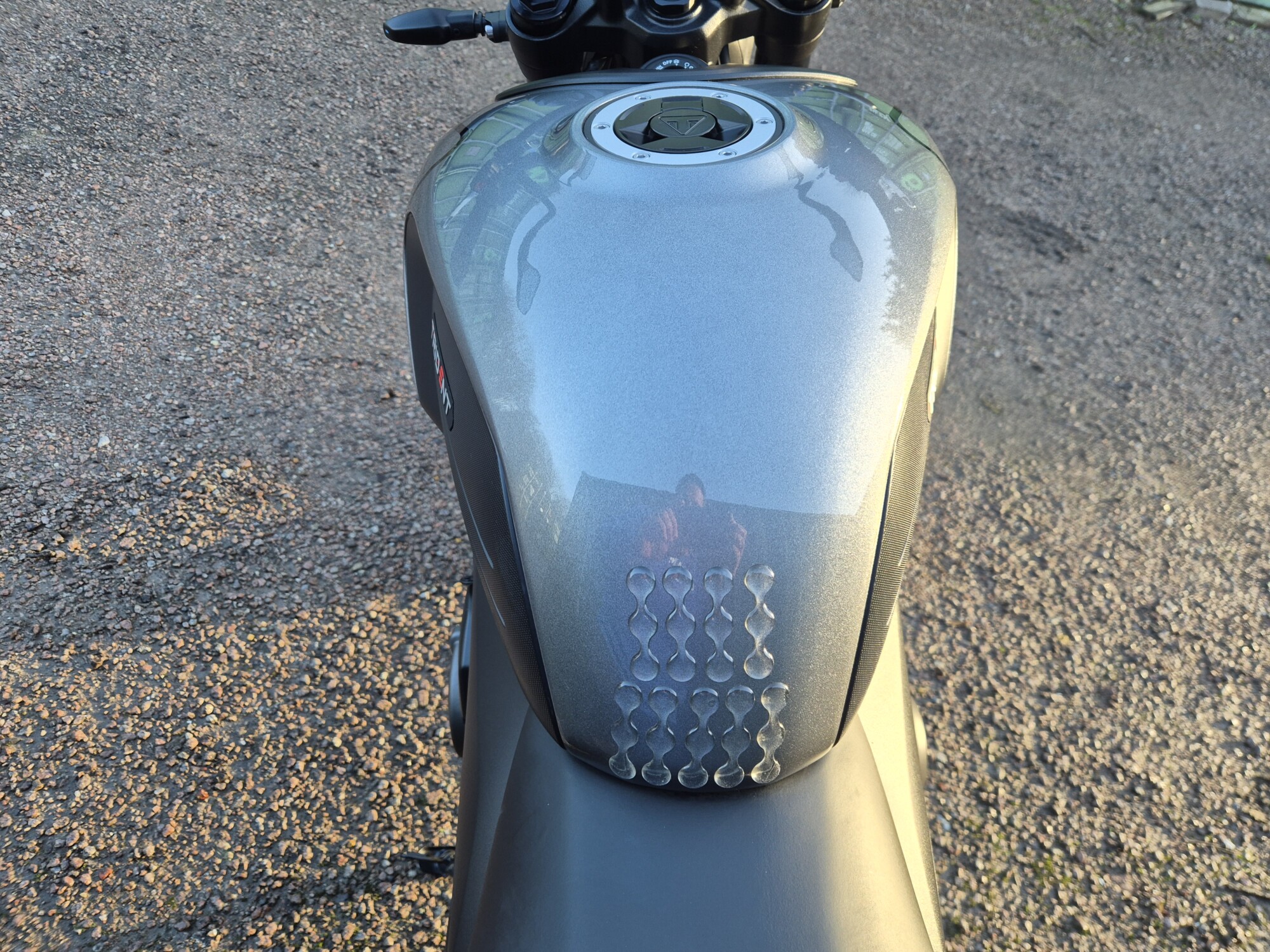 Triumph Trident - Image 25