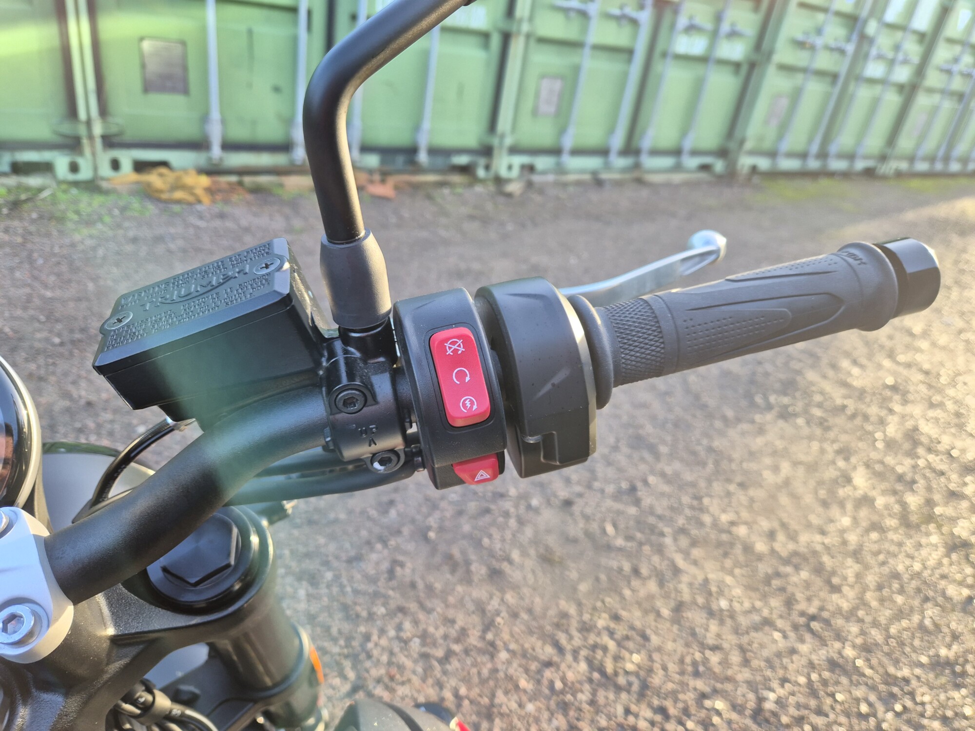 Triumph Trident - Image 29