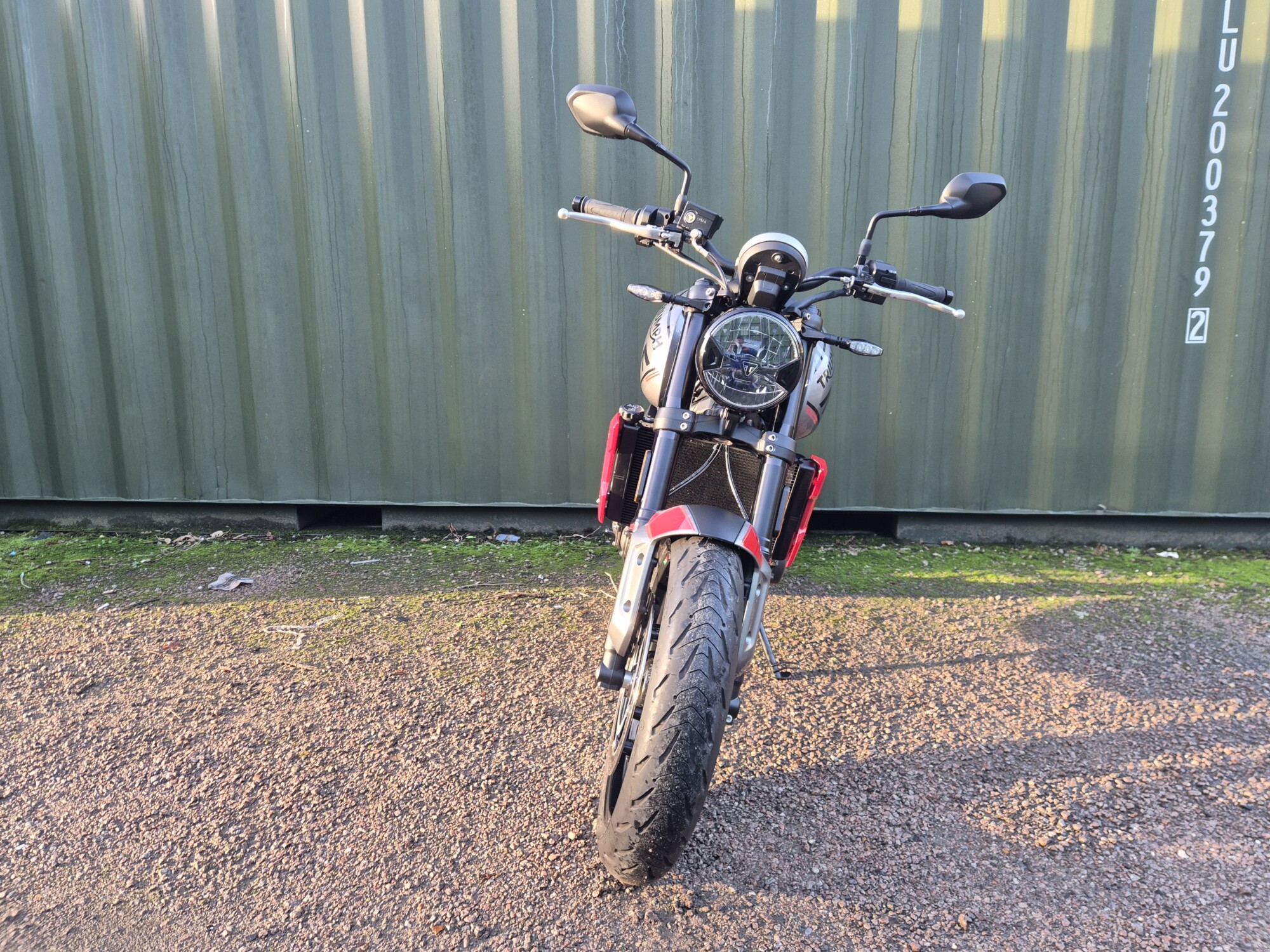 Triumph Trident - Image 5