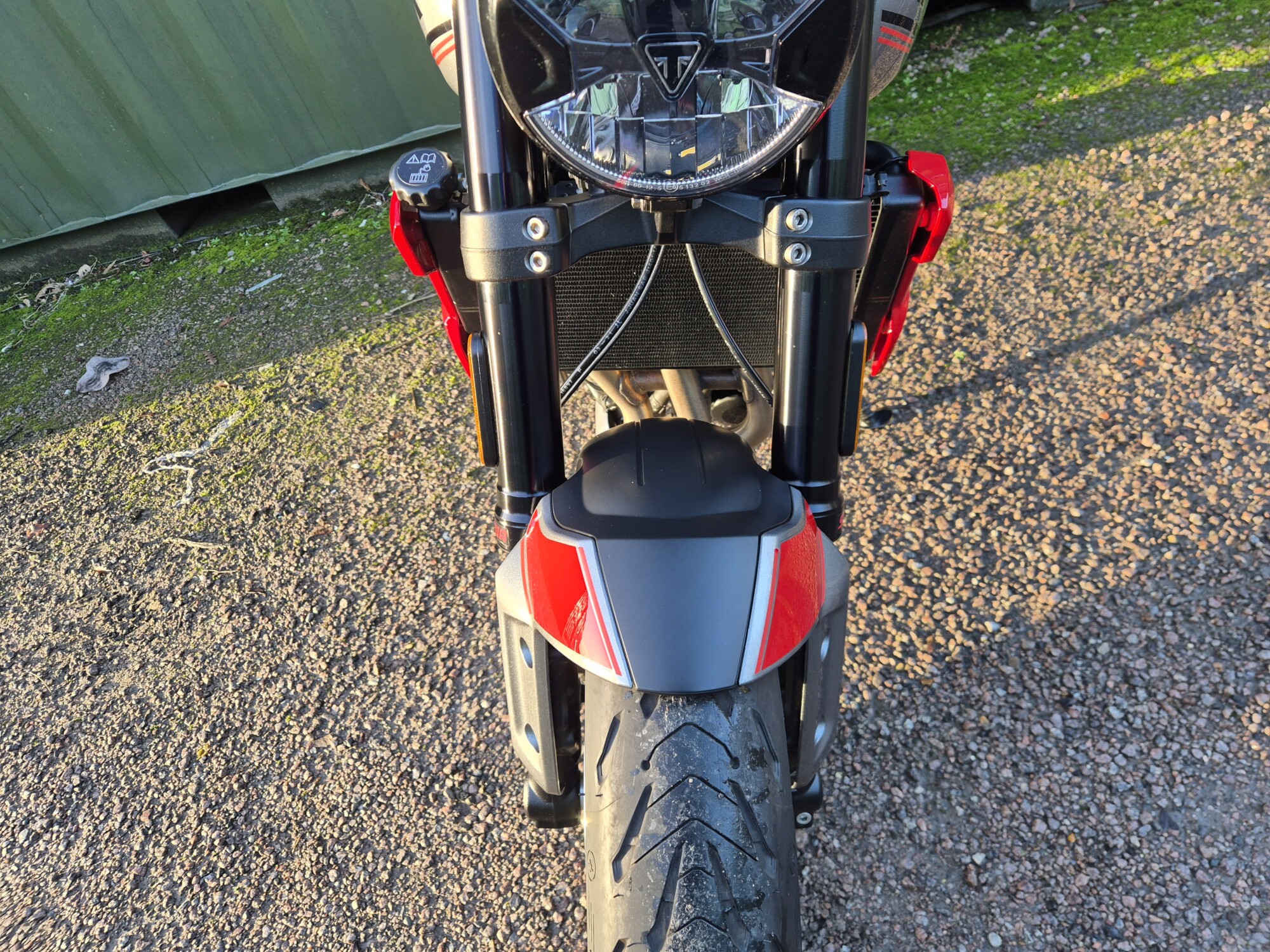 Triumph Trident - Image 31