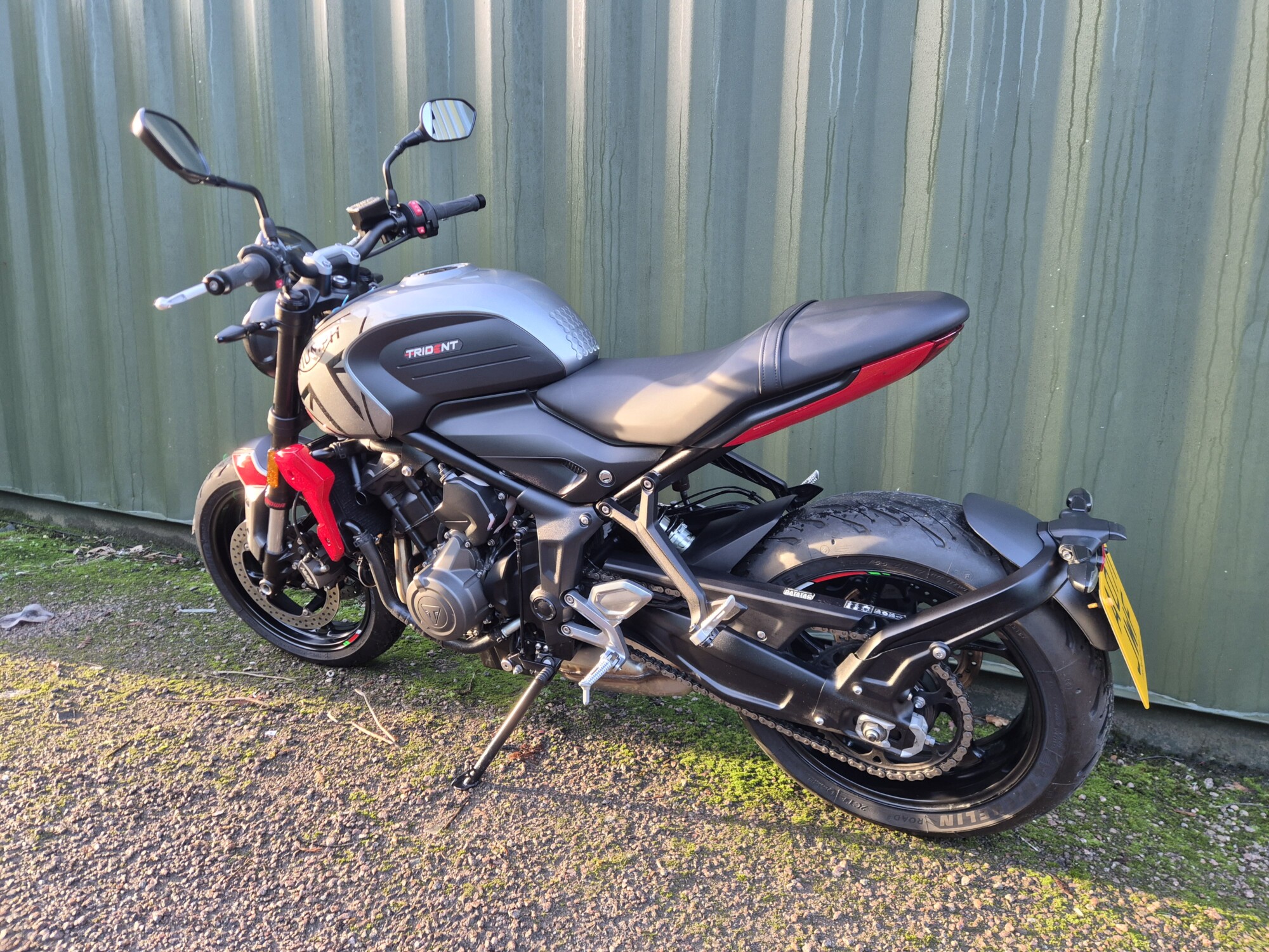 Triumph Trident - Image 8