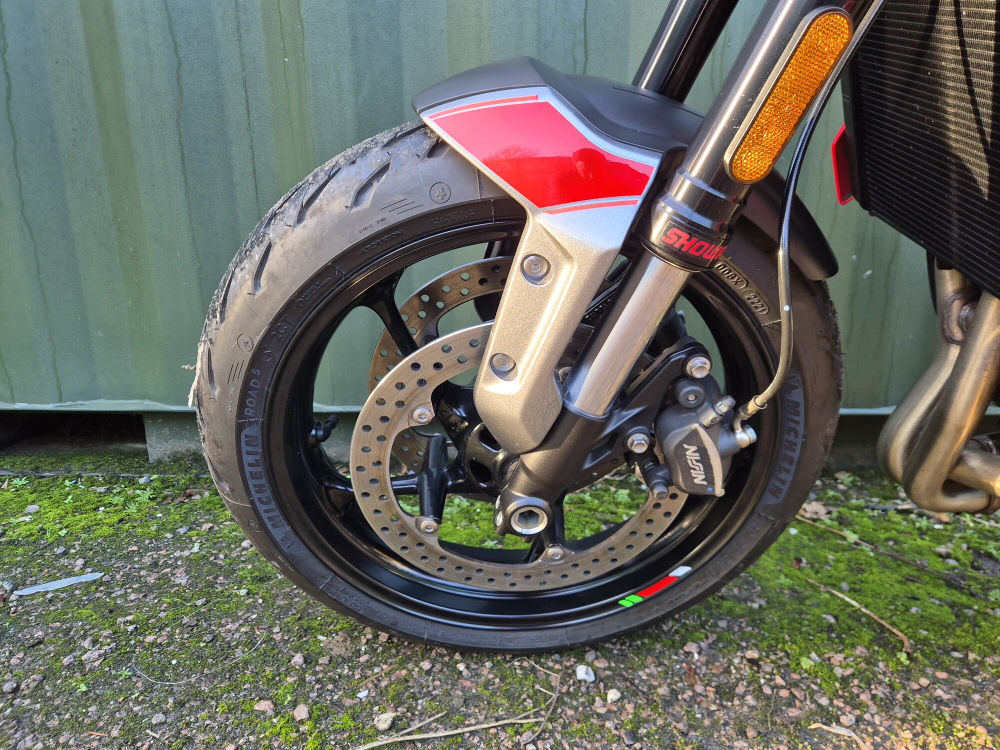 Triumph Trident - Image 32