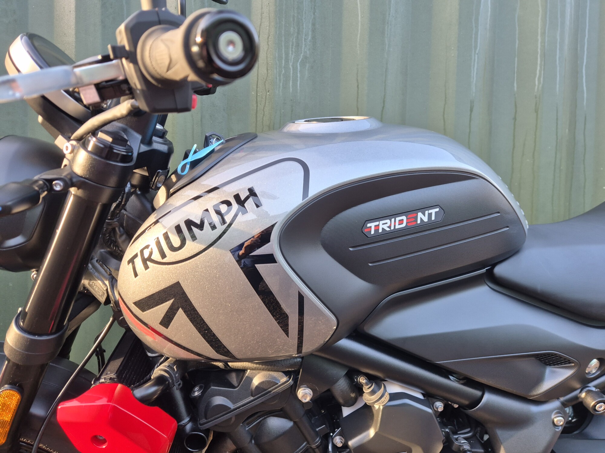Triumph Trident - Image 35