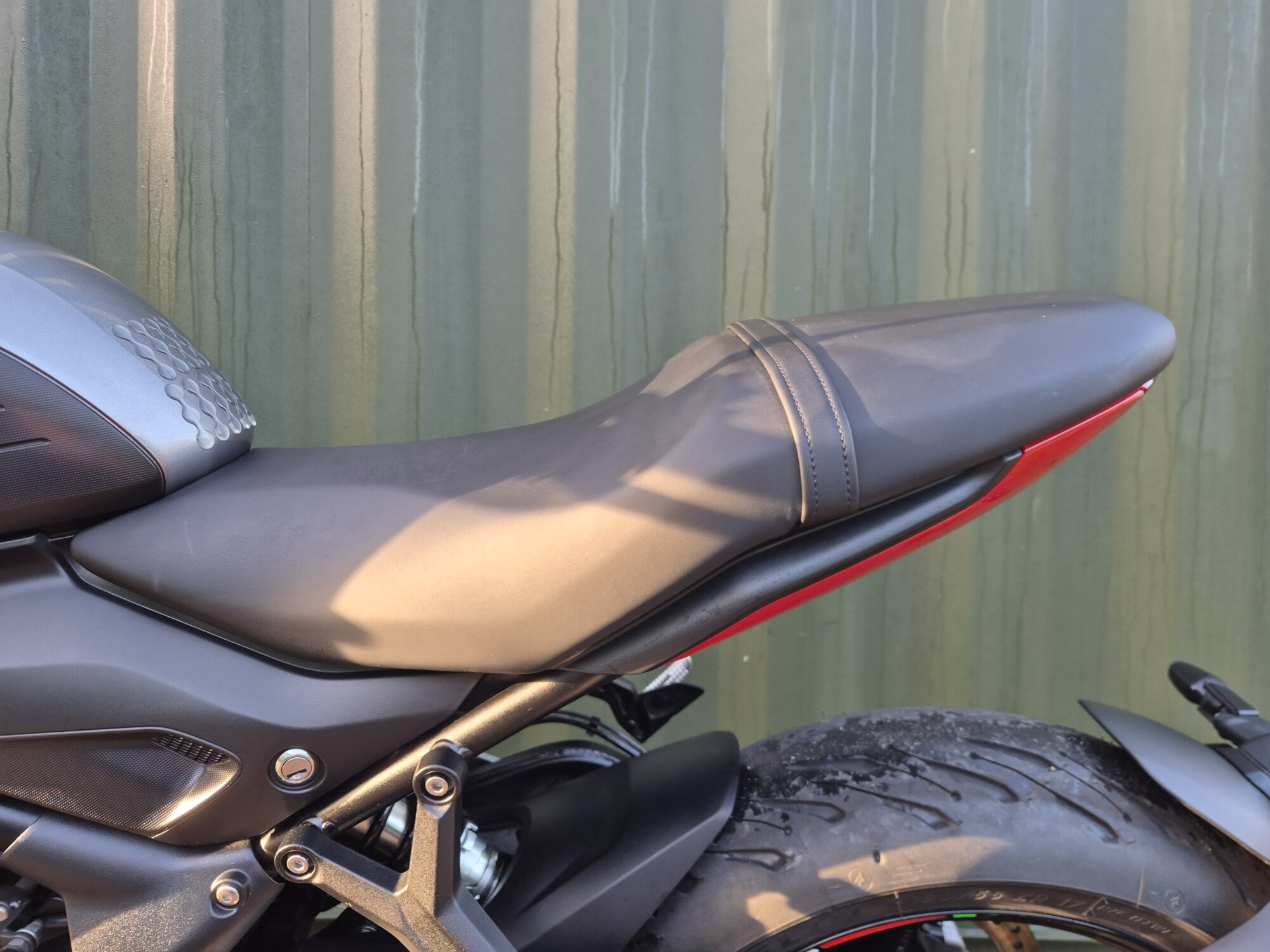 Triumph Trident - Image 44