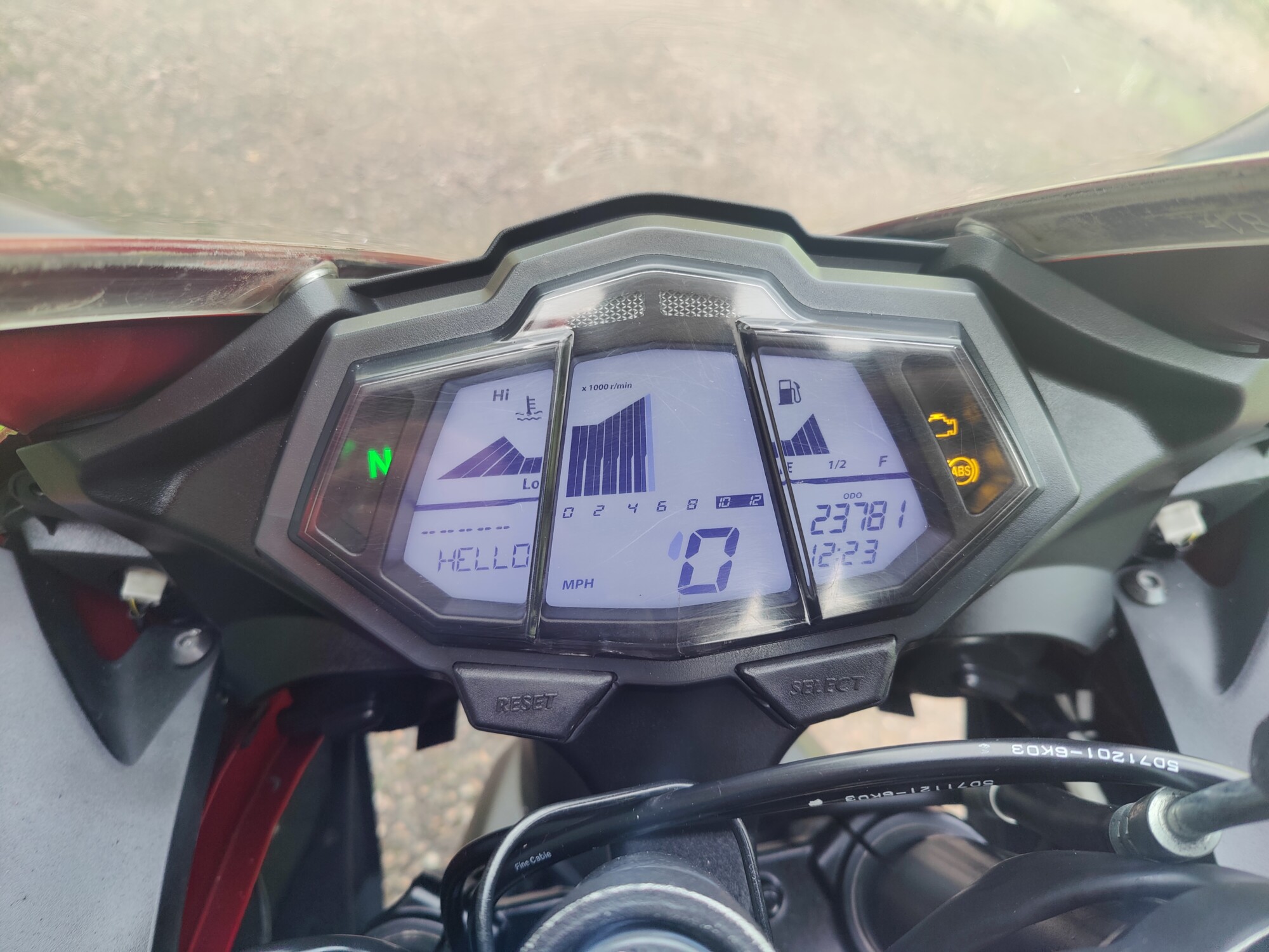 YAMAHA R125 - 2017 - Image 28